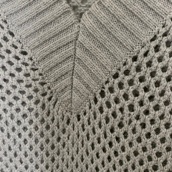 Michael Kors Metallic silver open knit sweater v neck - Picture 4 of 9